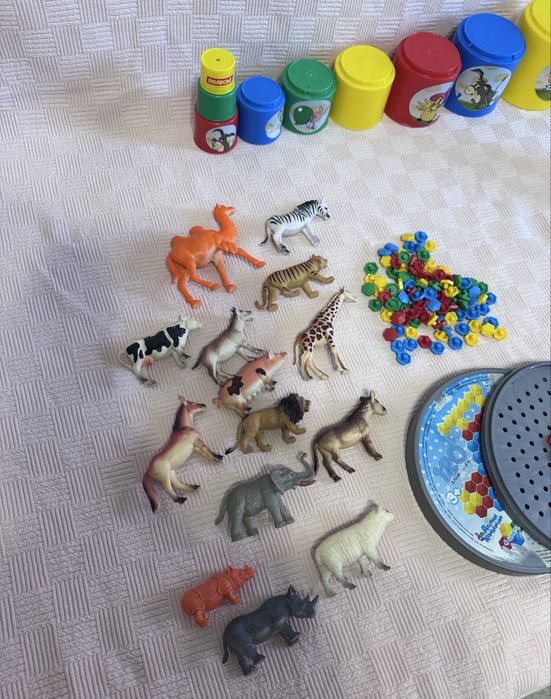 Продам развивающие игрушки