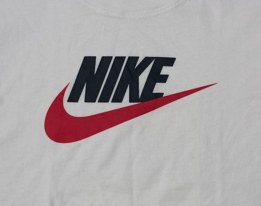 Nike Sportswear Swoosh Tee оригинална тениска ръст 158-170см Найк памук бяла фланелка