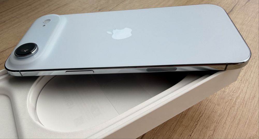 GSM Apple Iphone Air Blue 6.50 ", 256 GB, RAM 12 GB, 48 MP, 5G
