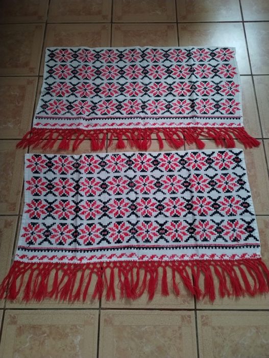 Draperii cusute traditional