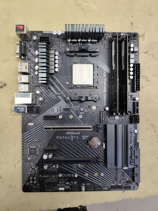 Продам мат плату