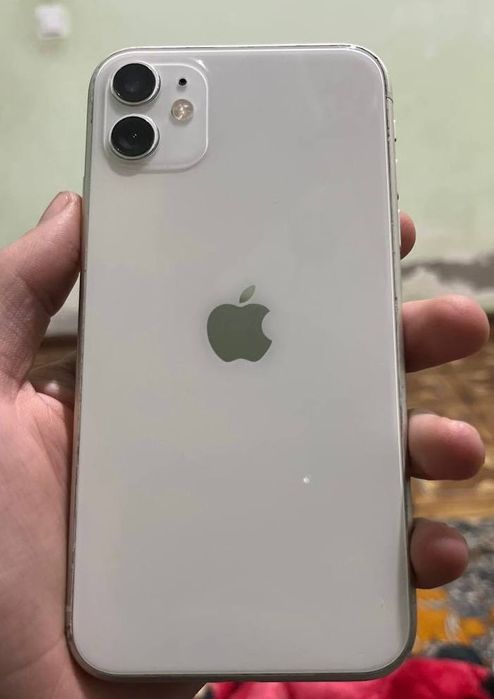 Iphone11 rangi oq