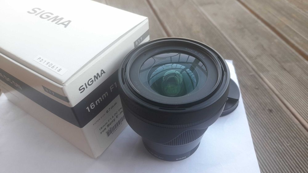Sigma AF 16mm f/1.4 DC DN