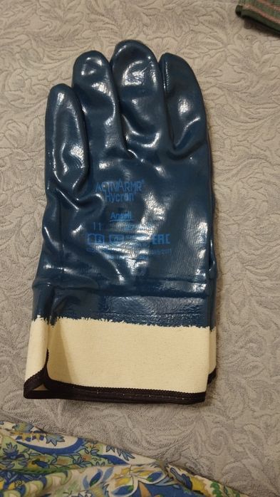 Рукавицы рабочие продам