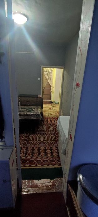 Kvartira sotiladi 1-etaj 2xona Buyuk turon may Aeroport