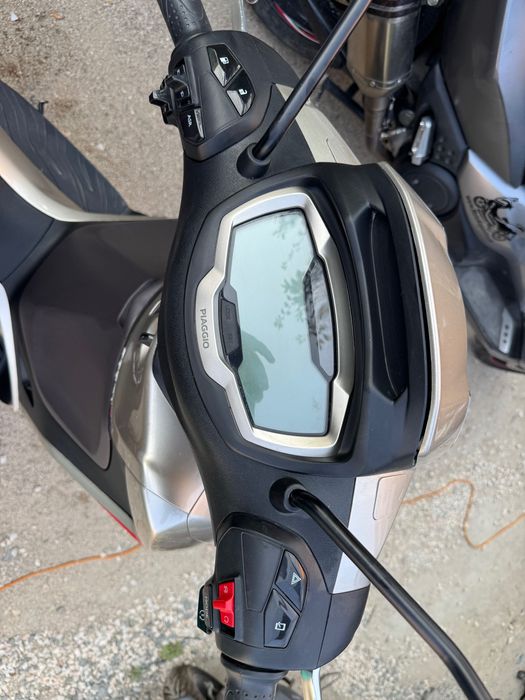 Piaggio Beverly 300 HPE