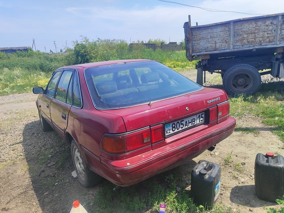 Цена на один день Продам машину тайота Карина е2