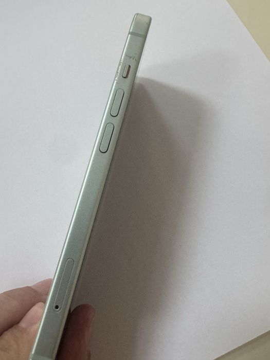 Iphone 15 pentru recarosare