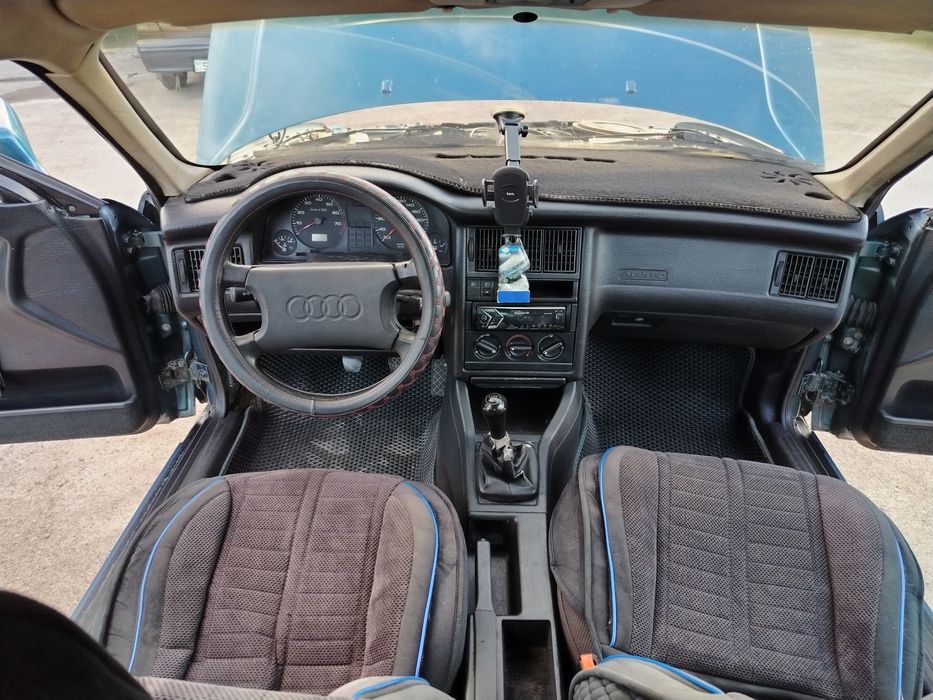 Продам Ауди 80 на активном ходу