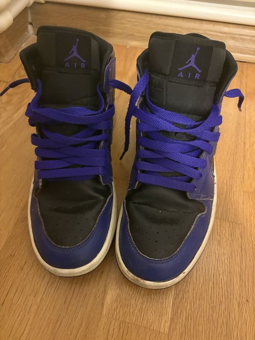 Adidasi Jordan 1, mov