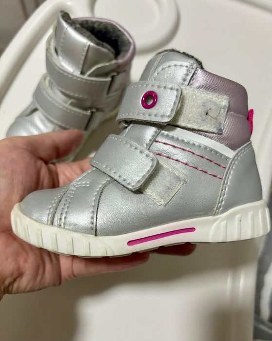 Ботинки на девочку весна/осень. Р 20