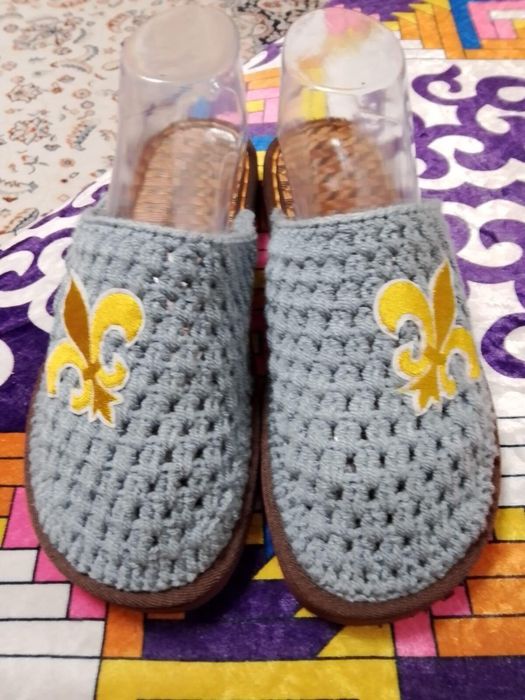 Продам тапычки зрослые женские