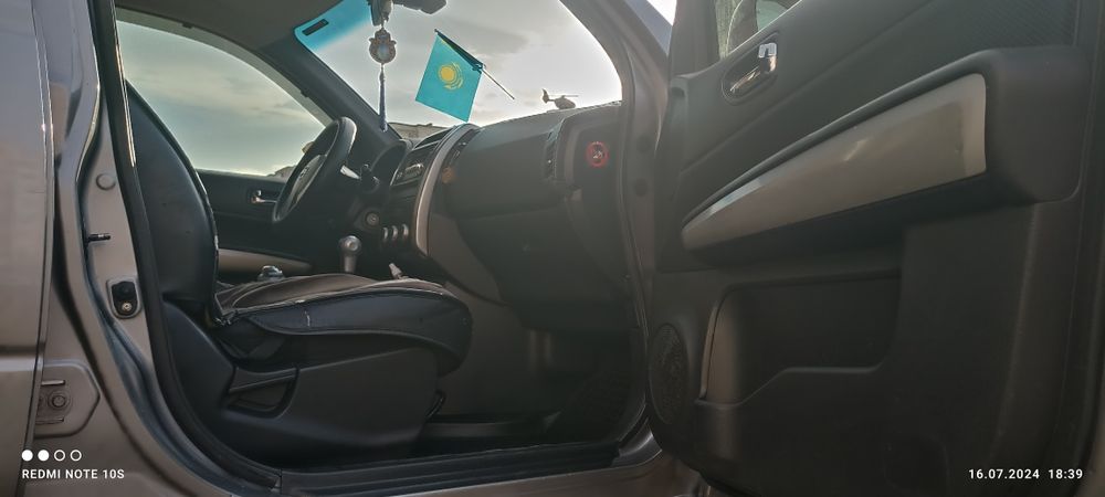 Ниссан Х-трайл Т 31