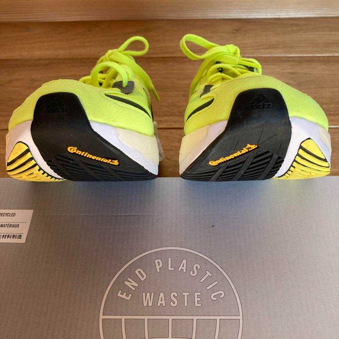 Оригинални обувки за бягане ADIDAS BOSTON 11 - PRO    EU41.5-46.5