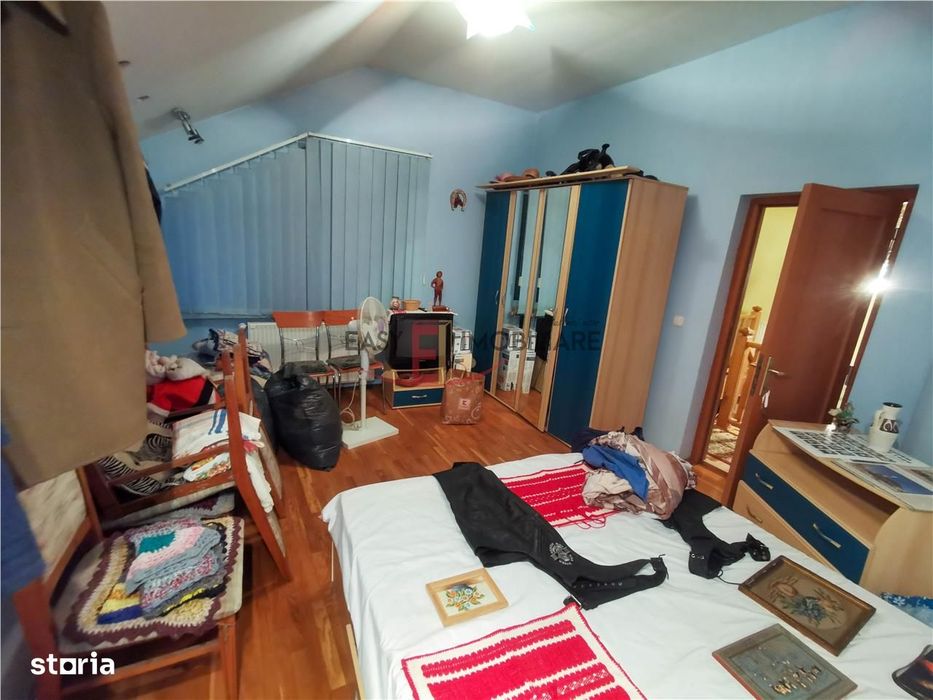 Casa, Vila, 3 camere, 2 bai, 7 km de centrul orasului, Bardesti,Targu