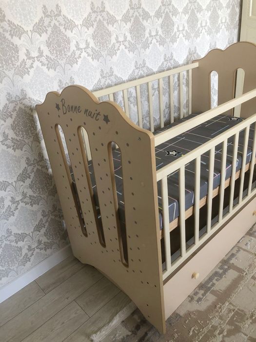 Продам детский манеж