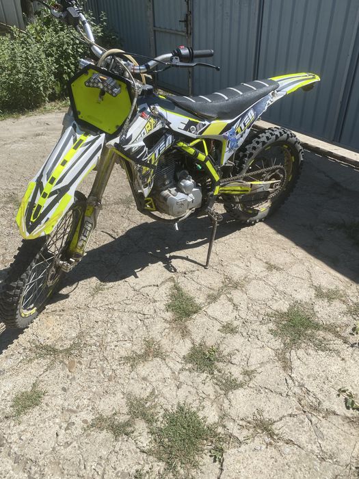 De vânzare cross250cc 4t