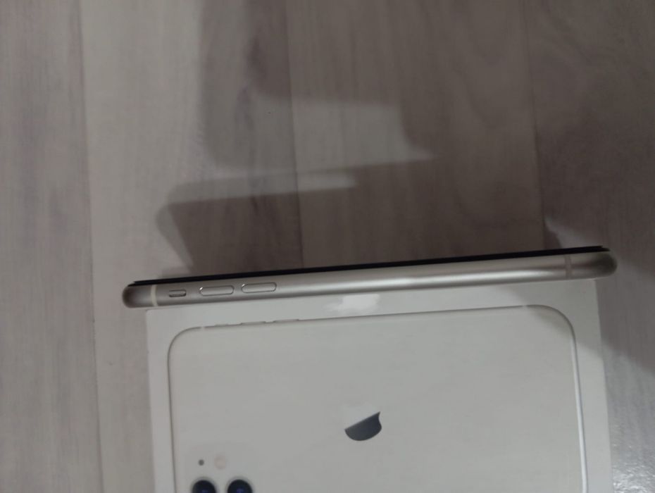 Айфон 11 64гб акб 74