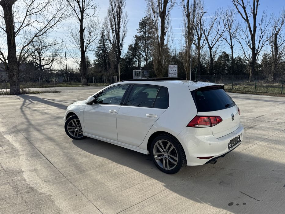 Vw Golf R line Panorama/camera/piele/side assist/masaj/rate/garantie