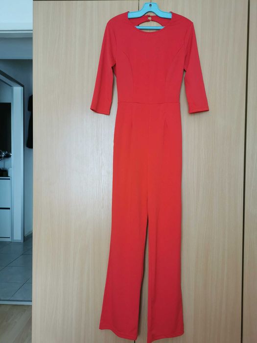 Червен летен гащеризон Продавам НАМАЛЯВАМ