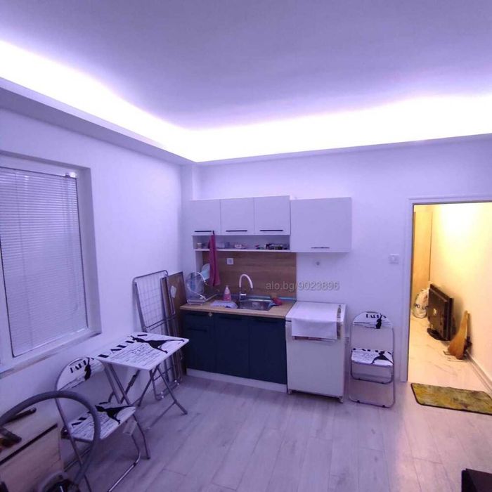 Дава се под наем Двустаен апартамент в Пловдив, Център - 36 кв.м за 77500 € - Снимка #4