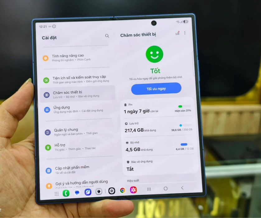 Samsung Galaxy Z Fold 7 • ca NOU • 60 incarcari • Garantie