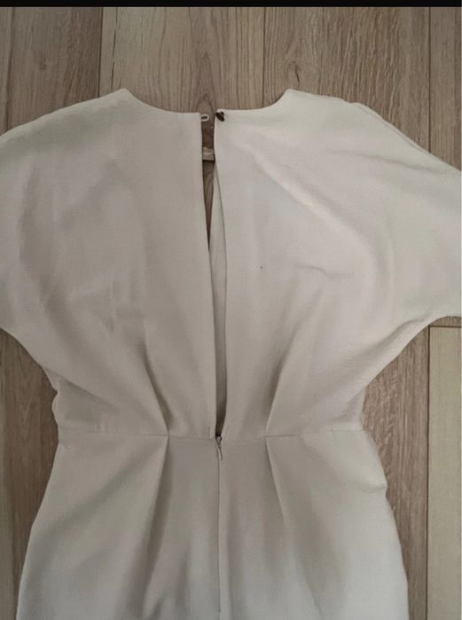 Rochie River Island