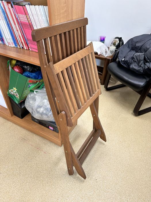 Продам стулья складные