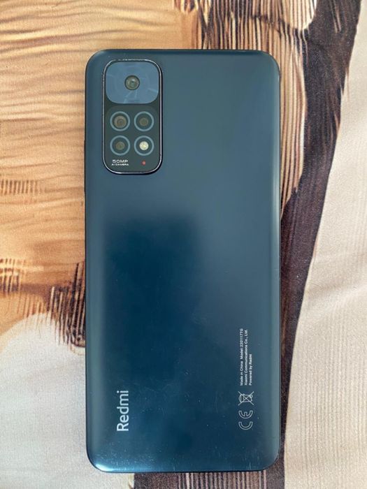 Продам срочно телефон