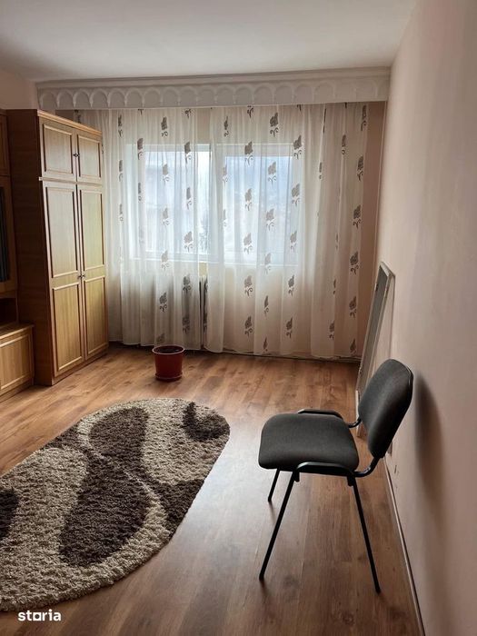 Apartament 3 camere etaj 4/5 Stadion - mobilat