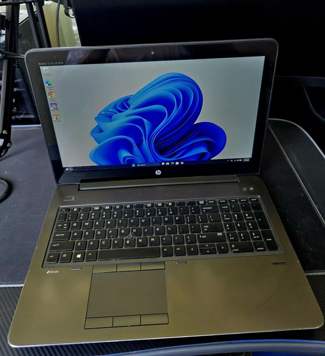HP ZBook 15 G4 Touchscreen | i7-7820HQ | 32GB RAM | 512gb NVMe | Nvidia Quadro M2200