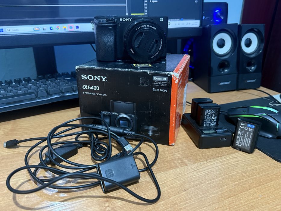 Sony a6400.