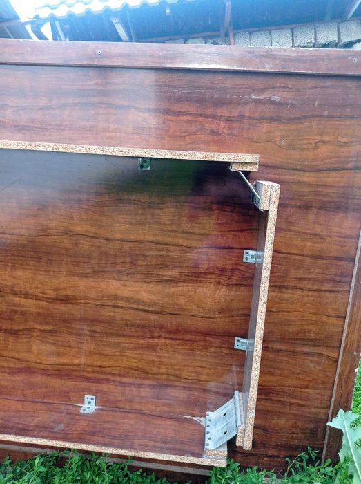 12 kishilik stul stol sotiladi narx kelishiladi