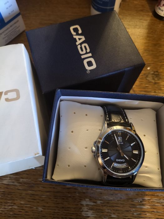 Casio MTP 1381 оригинальные часы ЧЕРНЫЙ РЕМЕШОК