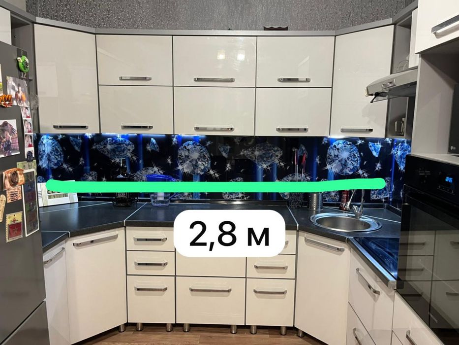 Продам кухонный гарнитур.