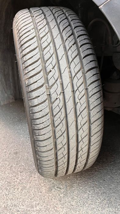 Продам летнюю шины