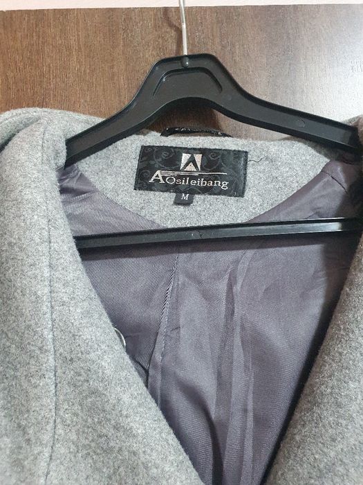 Пальто демисезонное