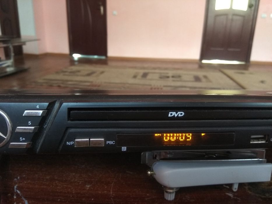 Продам ДВД проигрыватель.