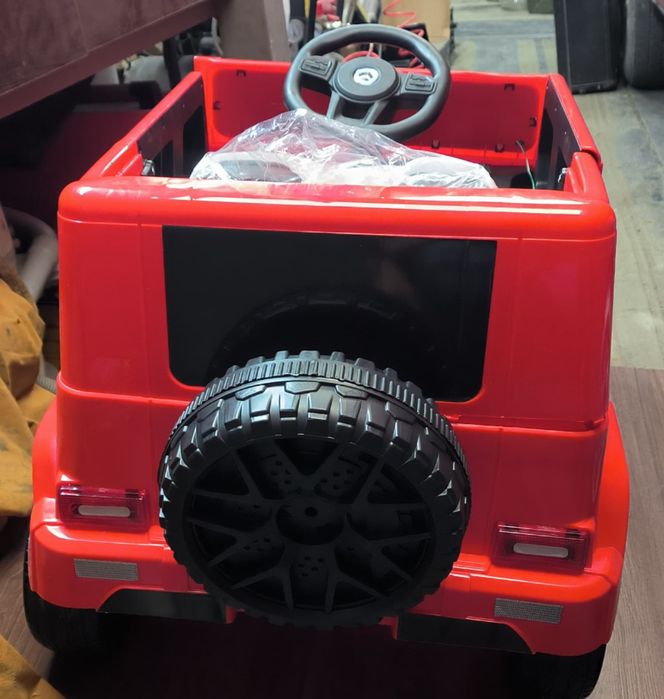 Продам электромашинка для детей до 3 лет