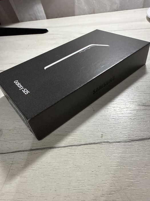 Samsung S25 256Gb Nou Sigilat