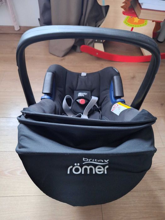 Scoica auto Britax Römer Baby-Safe I-Size