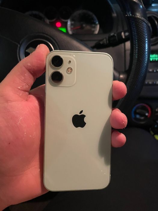 Айфон 12 мини 64 гб