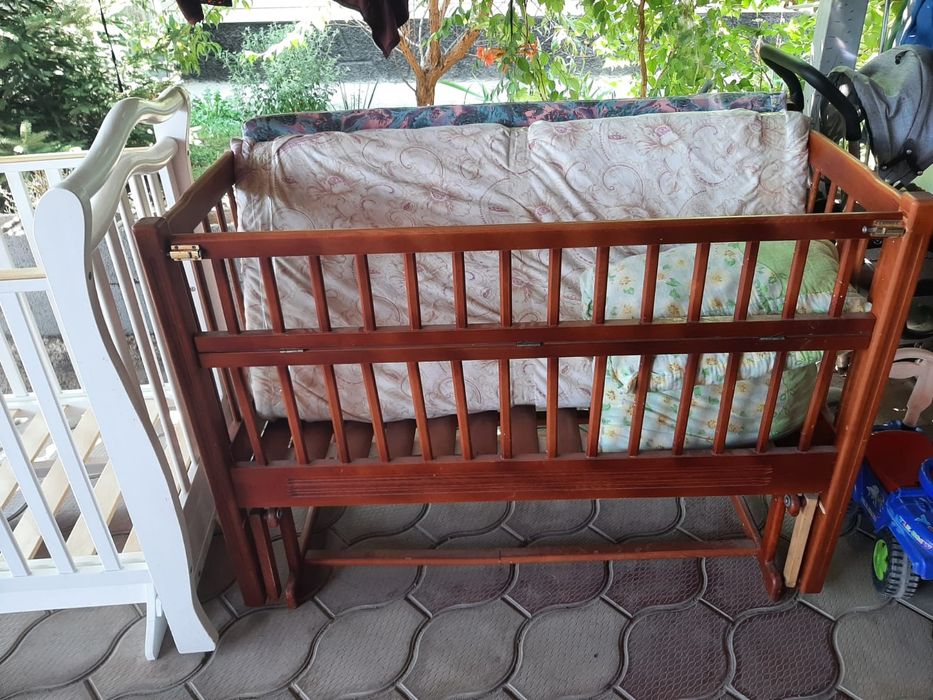 Продам детские манеж