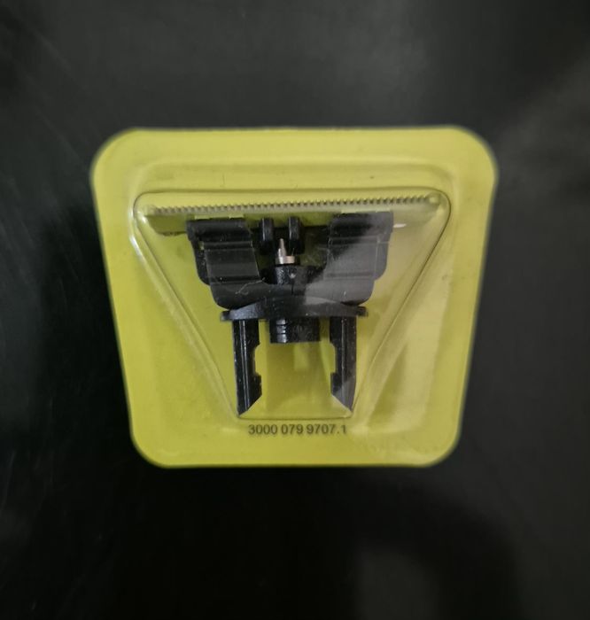 Philips OneBlade Face + 4 piepteni + lamă nouă sigilată + încărcător