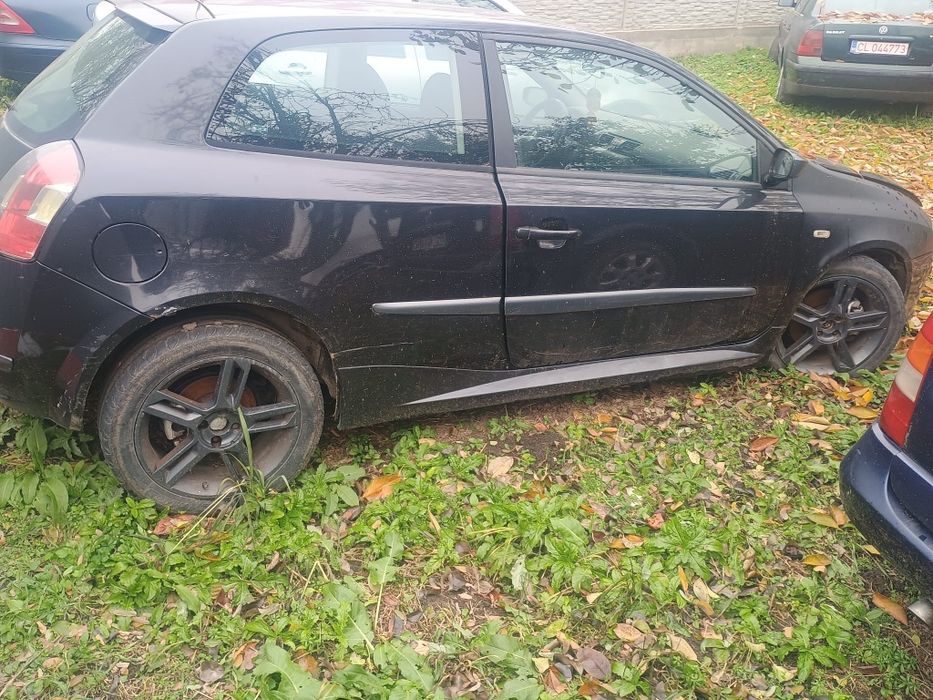 Fiat stilo 1.8 16 dezmembrez