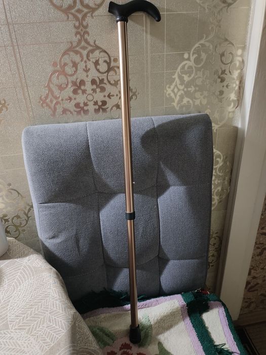 Продам трость для взрослых