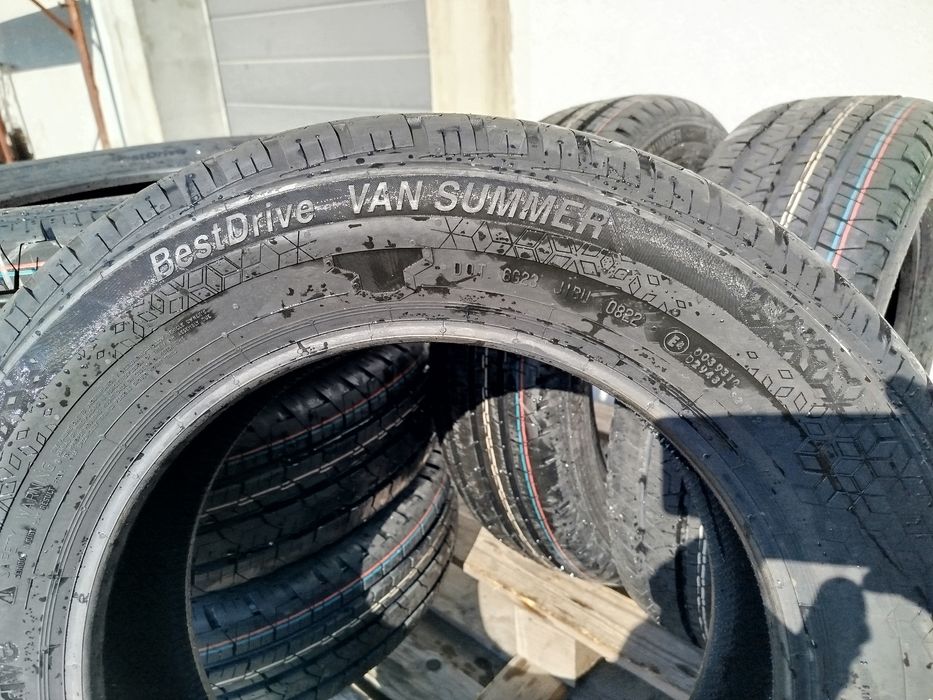 205/65/16 С Бест Драйв ДОТ 2022 г - ЧИСТО НОВИ - БУСОВЕ