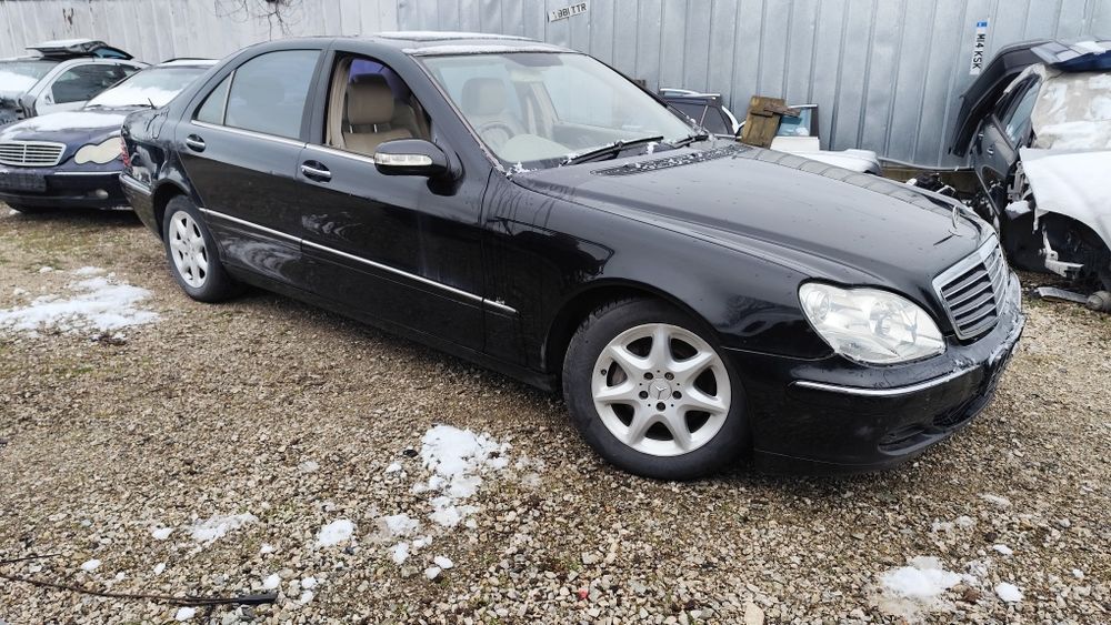 На части Mersedes S класа W220  320CDI  2004г