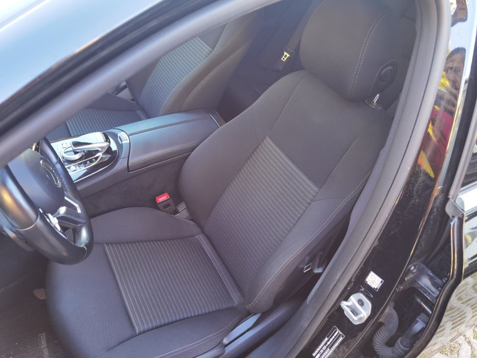 Текстилен ел. салон за Mercedes W213/S213 комби.