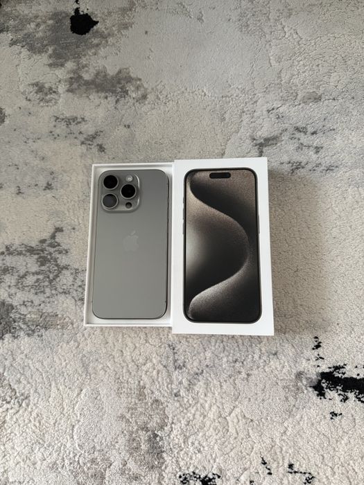 iPhone 15 Pro Natural Titanium 128GB